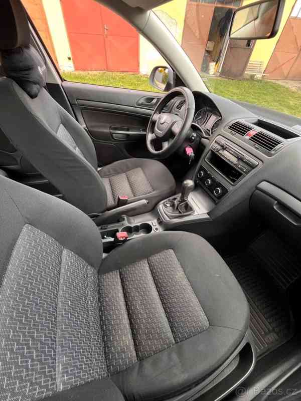 Škoda Octavia 1,6   II COMBI 2012, 75kW - foto 10