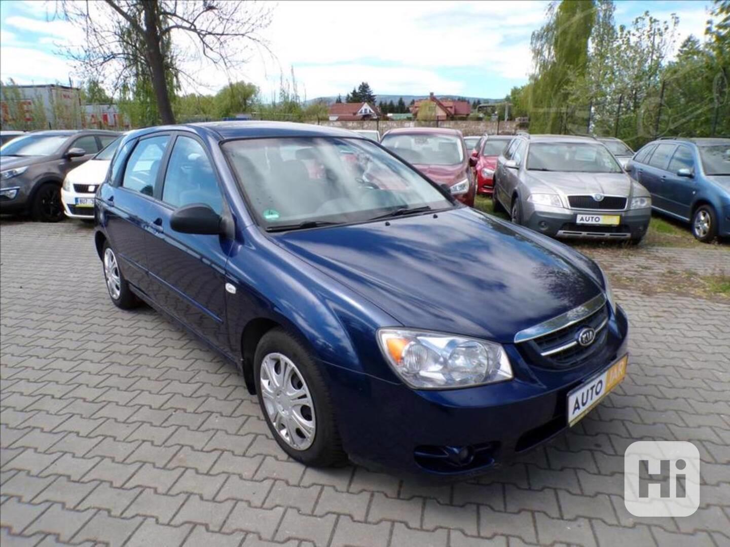 Kia Cerato 1,6 CRDI - foto 1