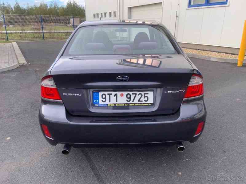 Subaru Legacy 2,0   Subaru Legacy - foto 5