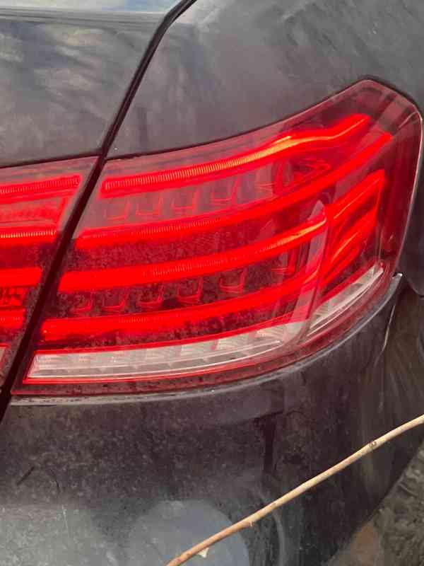 MB W212 LIFT ZADNI LAMPY LED - foto 6