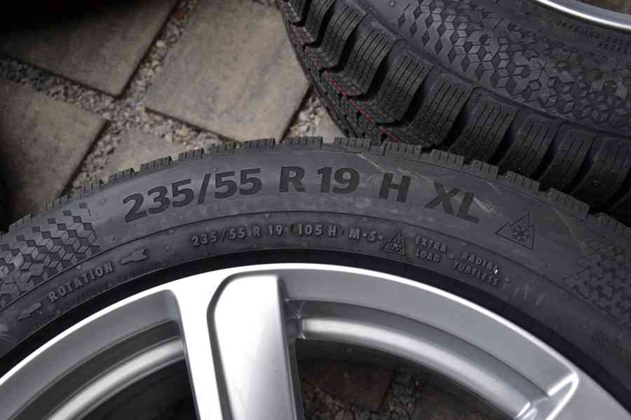NOVÉ zimní orig.Alu kola Volvo XC90 235/55R19 Continental - foto 3