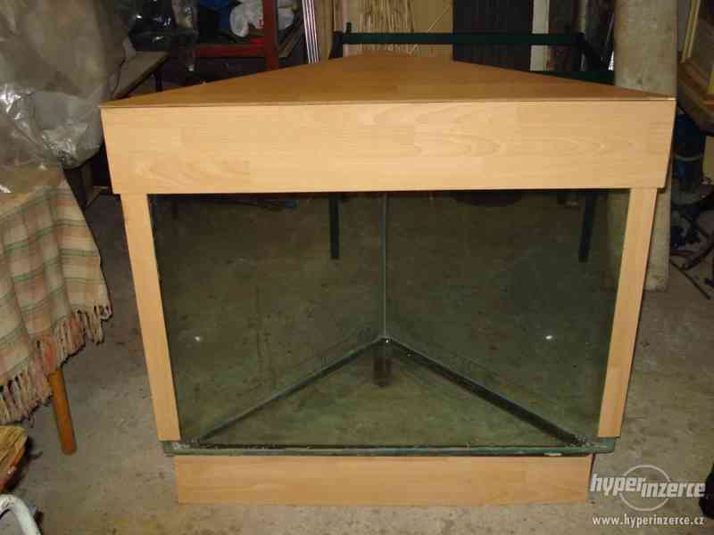 Rohové terárium/akvárium - foto 1