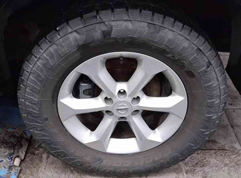 Nissan Pathfinder 2.5 DCI Executive SE 140kw - foto 8