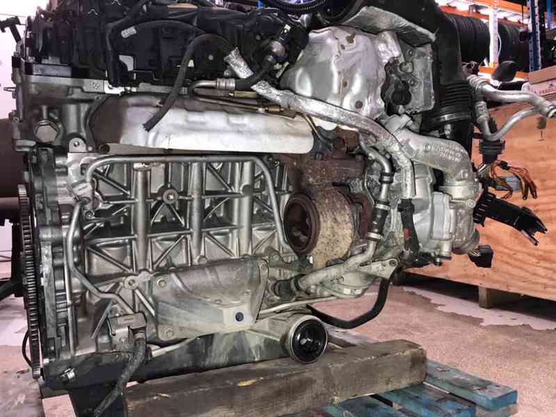 Kompletní motor BMW N57D30B 3.0d - foto 1