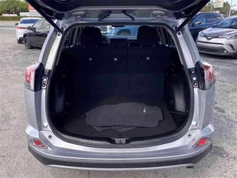 Toyota Rav4 2018  - foto 4