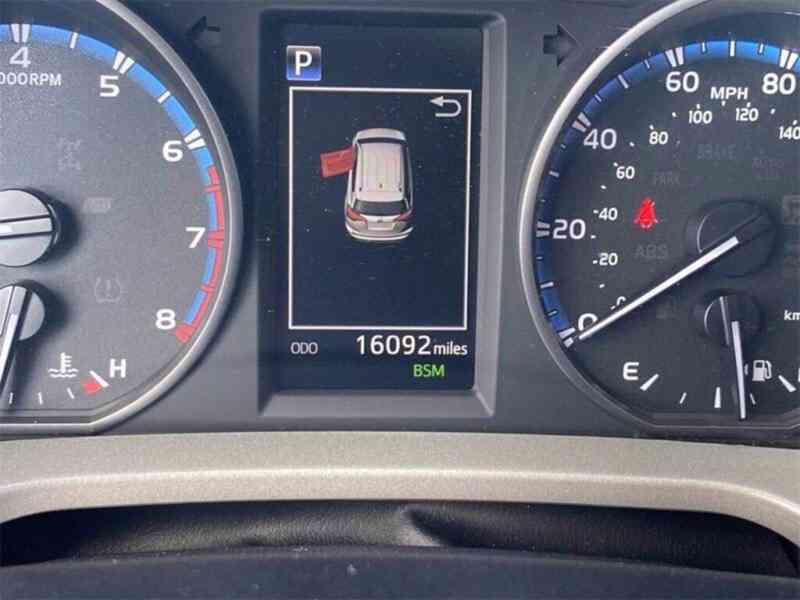 Toyota Rav4 2018  - foto 2