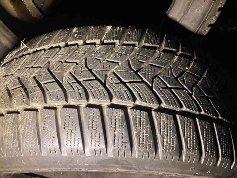 Dunlop Wintersport 5 235/45/18 2 kusy - foto 2