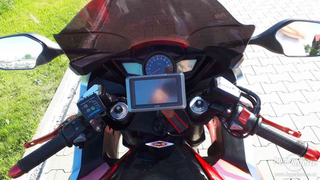 Prodám Honda VFR 1200F - foto 4