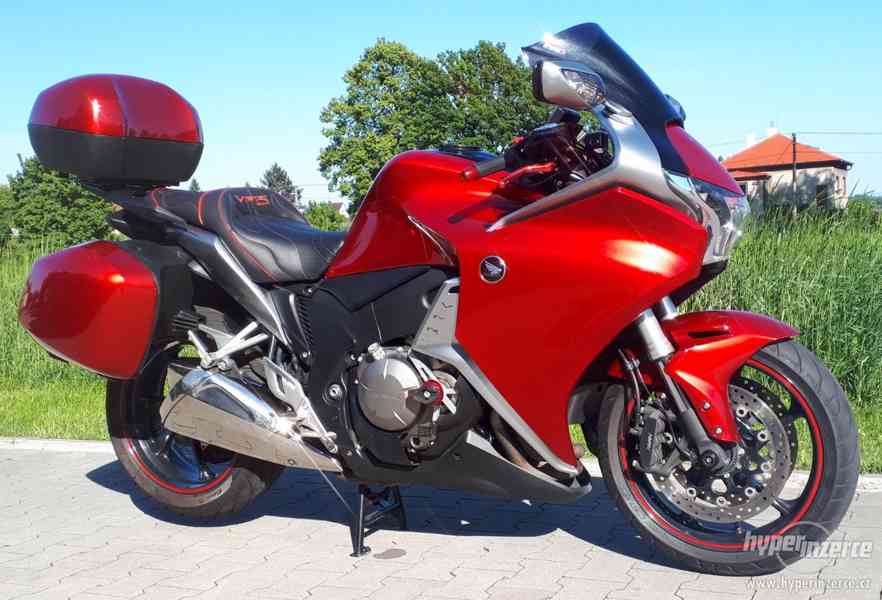 Prodám Honda VFR 1200F - foto 7