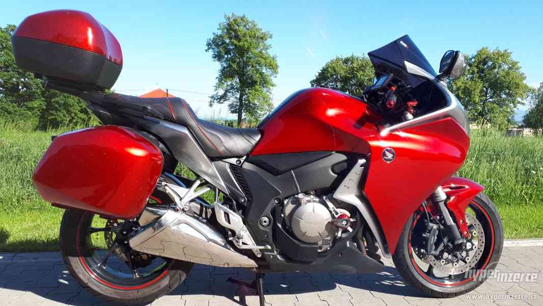 Prodám Honda VFR 1200F - foto 11