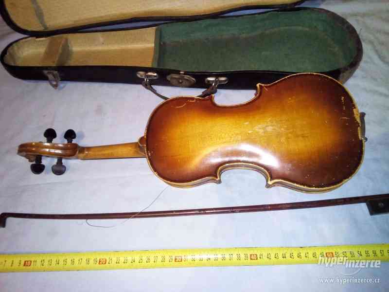 Staré housle - zn. V. Kunc - foto 6
