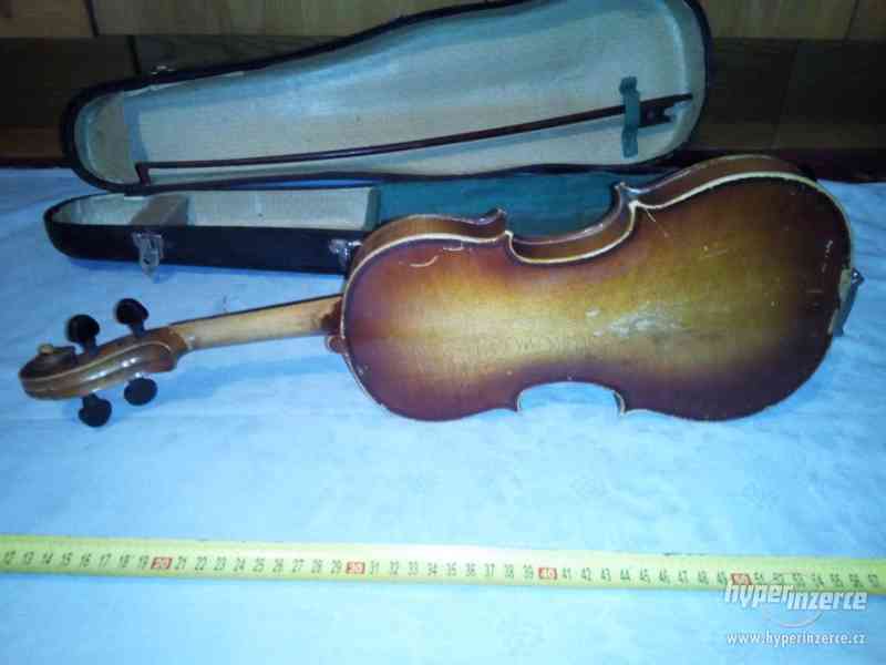 Staré housle - zn. V. Kunc - foto 9