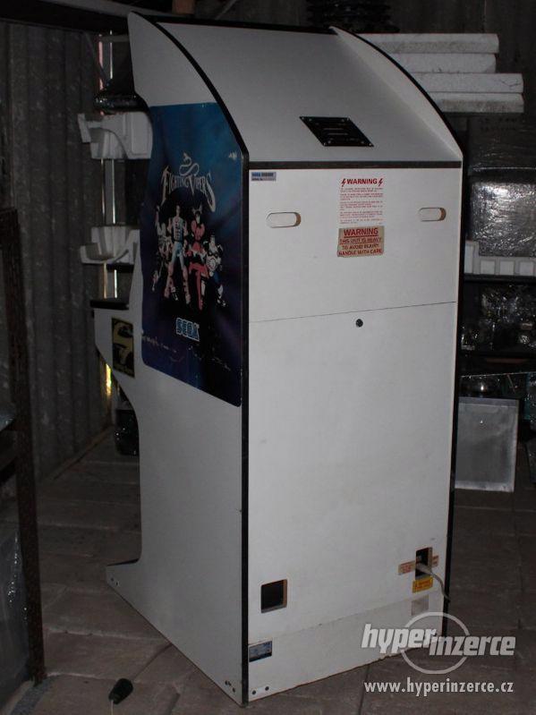 Zábavní herní hrací automat Fighting Vipers / SEGA - foto 3