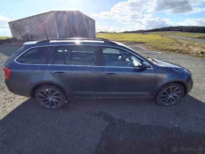 Škoda Octavia 2,0   3 4x4 tdi dsg L&K - foto 31