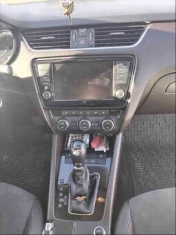 Škoda Octavia 2,0   3 4x4 tdi dsg L&K - foto 5