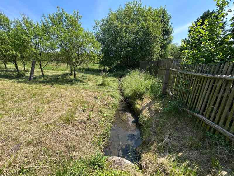 Zahrada 650m² v osobním vlastnictví - foto 9