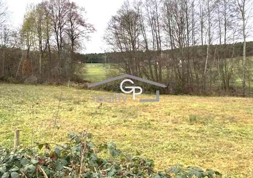 Pozemek pod vrcholem Kleť v CHKO Blasnký les - foto 3