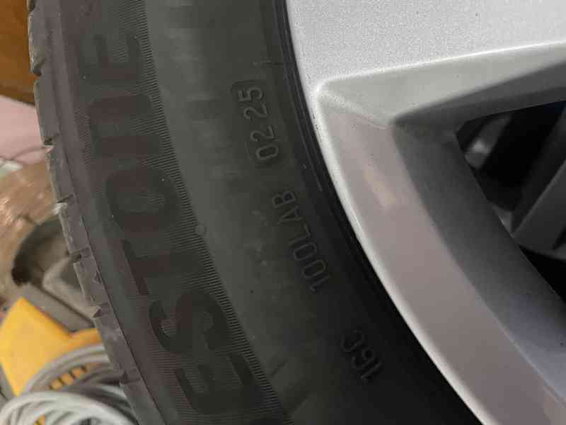 Originálni VW Alu kola 5x112 R16 - foto 5