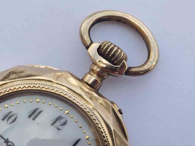 Zlaté 14k staré hodinky jeptišky, hranaté, funkční - foto 4