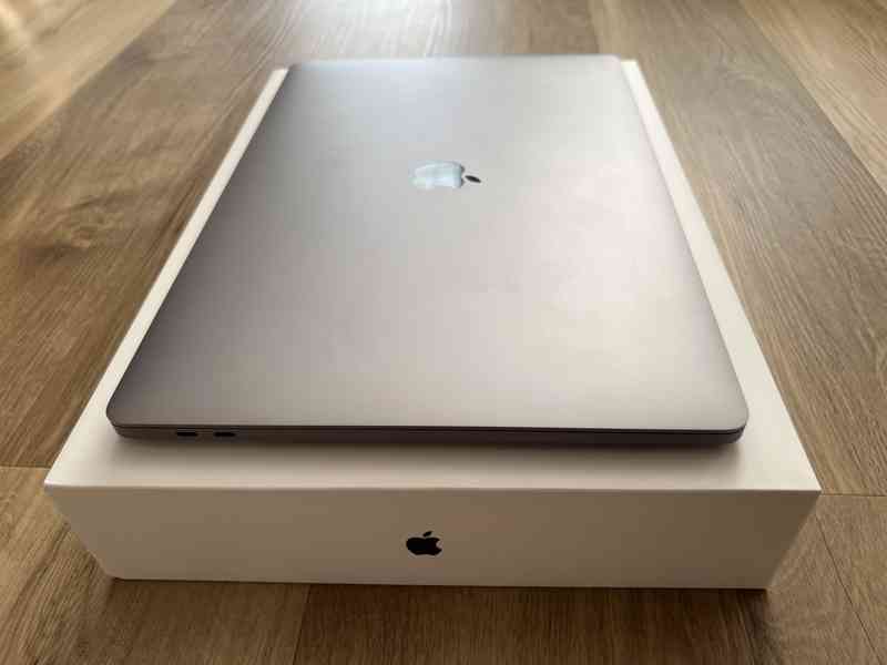 Apple MacBook Pro 16" - foto 3