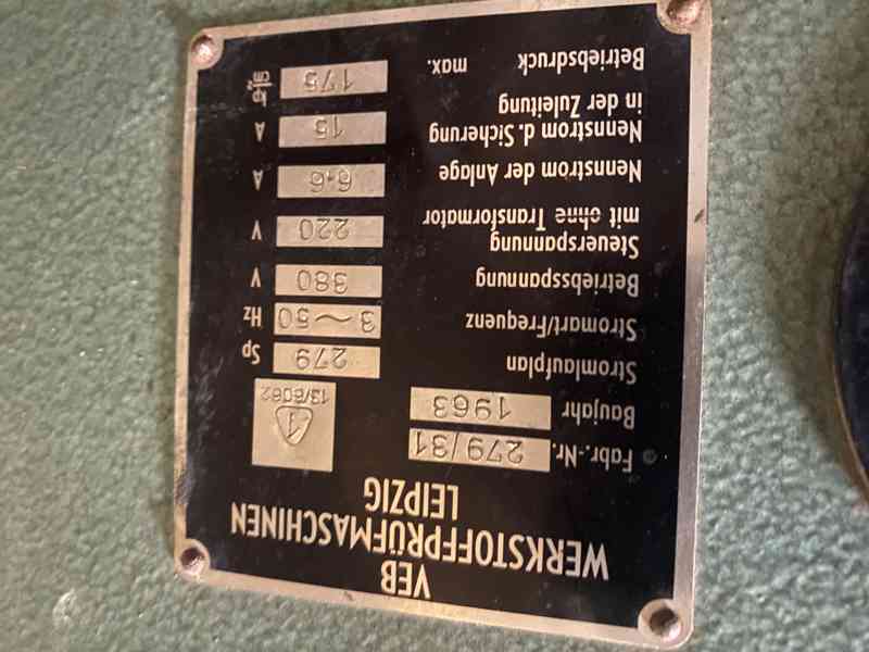 Stroj pro zkoušky VEB Werkstoffprüfmaschinen Leipzig - foto 3