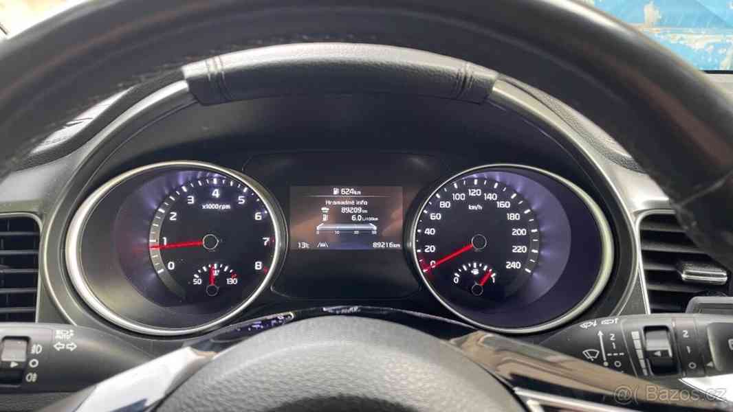 Kia Ceed 1,5   T-GDI GPF SPIN (2023) - foto 10