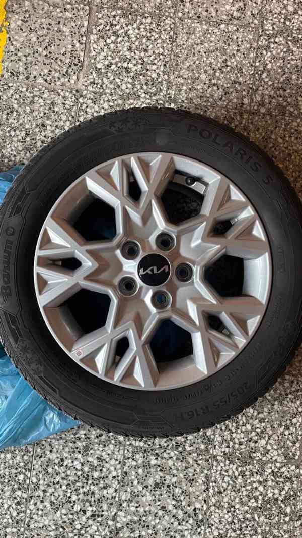 Kia Ceed 1,5   T-GDI GPF SPIN (2023) - foto 7