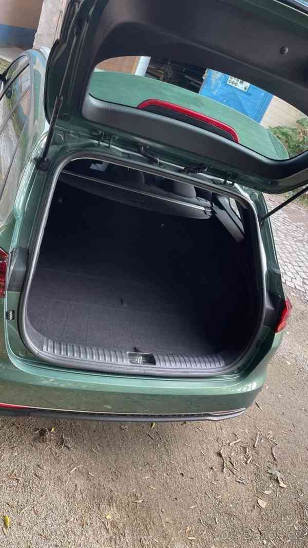 Kia Ceed 1,5   T-GDI GPF SPIN (2023) - foto 17