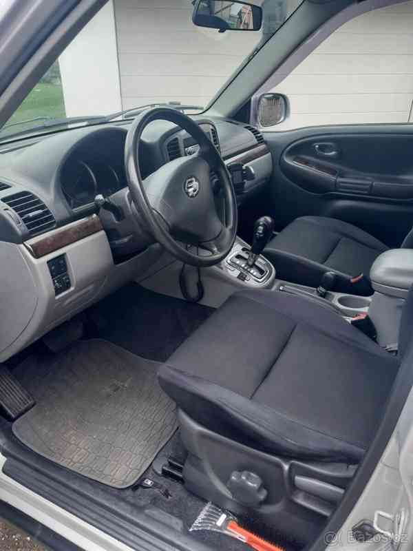Suzuki Grand Vitara 2,5   V6 automat - foto 7
