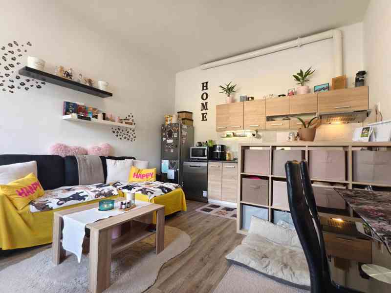 Pronájem 2+kk, 60m2+park. (Stráž pod Ralskem, nám. 5.května) - foto 7