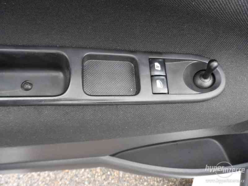 Prodám Peugeot 207, 1.4, 54kw - foto 9