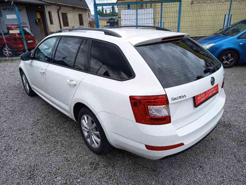 ŠKODA Octavia Combi 1,4TSi Ambition PLUS ČR - foto 11