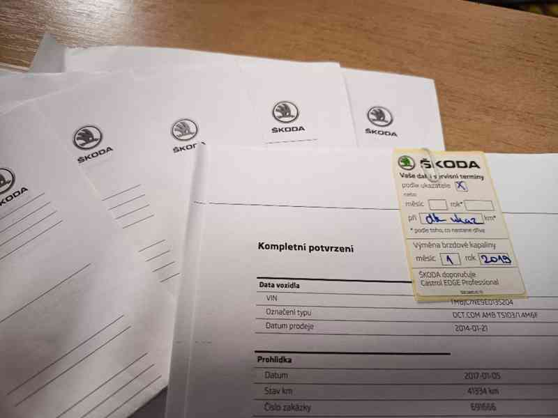 ŠKODA Octavia Combi 1,4TSi Ambition PLUS ČR - foto 23
