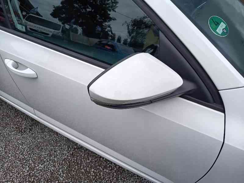 ŠKODA Octavia Combi 1,4TSi Ambition PLUS ČR - foto 8