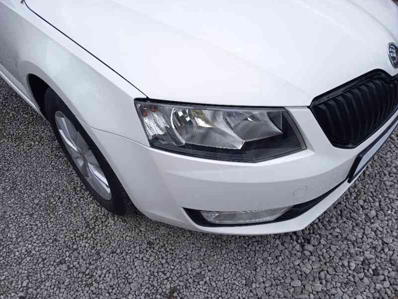 ŠKODA Octavia Combi 1,4TSi Ambition PLUS ČR - foto 4