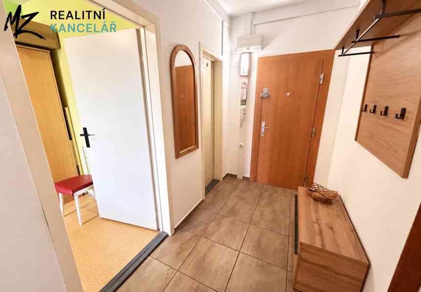Prodej bytu 4+1 75 m² Chropyně, Nádražní - foto 3