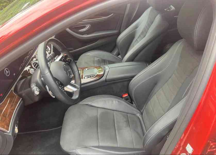 Mercedes-Benz Třídy E, E 450 4Matic - foto 13