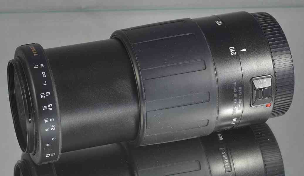 pro Canon - TAMRON AF 80-210mm 1:4.5-5.6 Fullframe - foto 6