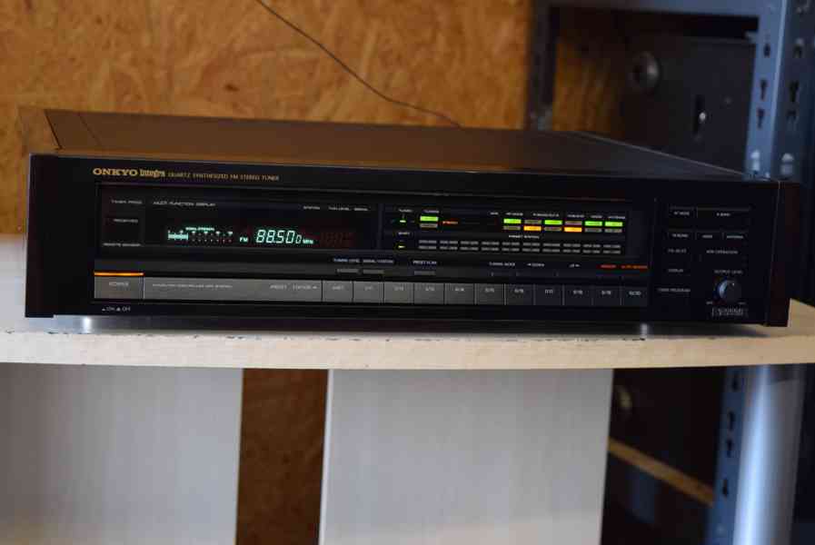 ONKYO T-9990 ŠPIČKOVÝ HIEND TOP MODEL STEREO TUNER - foto 1