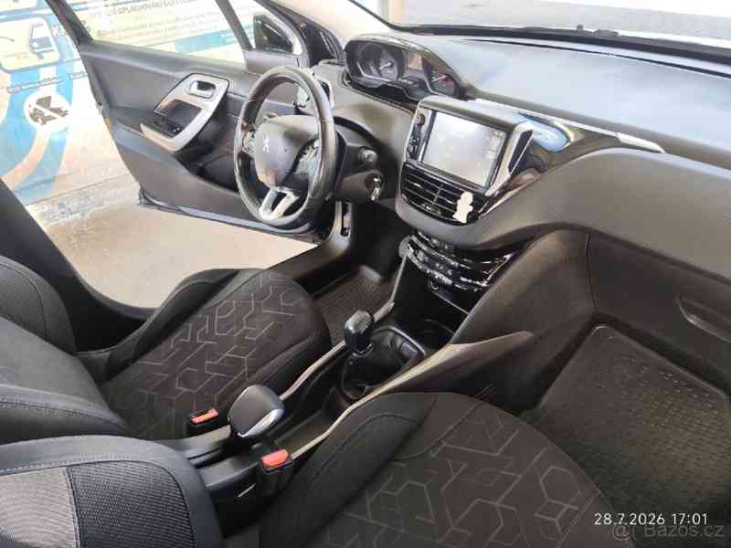 Peugeot 2008 - foto 6