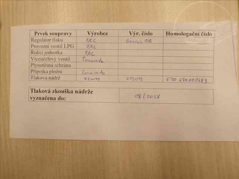 Mercedes-Benz I 1,8 AUTOMAT,LPG - foto 14