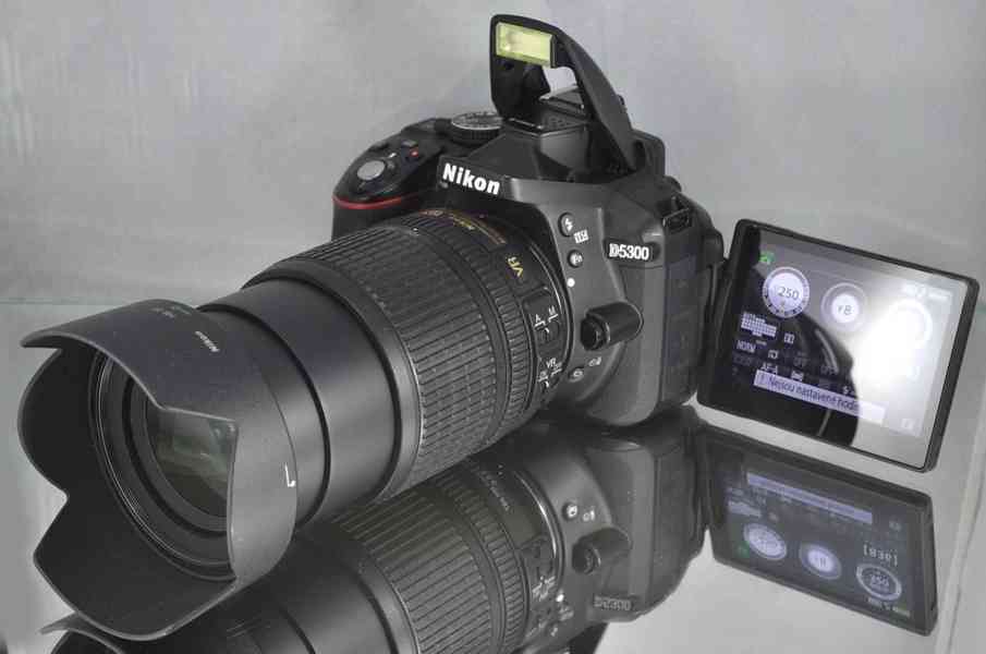 Nikon D5300+18-105mm VR *Full HDV*Wi-Fi* 4200 Exp. - foto 10