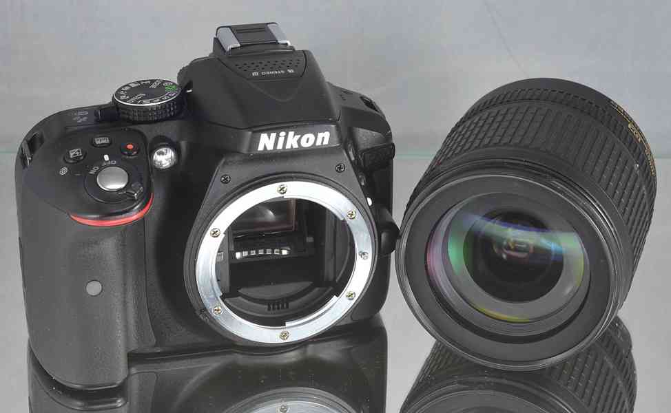 Nikon D5300+18-105mm VR *Full HDV*Wi-Fi* 4200 Exp. - foto 4