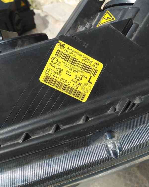Xenon skoda yeti lift levy svetlo leve xenony - foto 3
