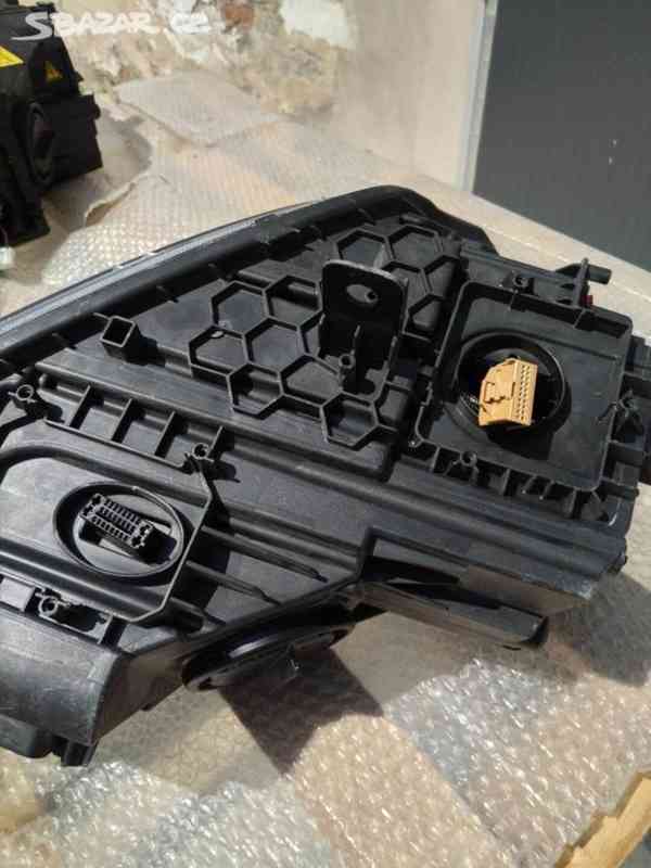 Xenon skoda yeti lift levy svetlo leve xenony - foto 6