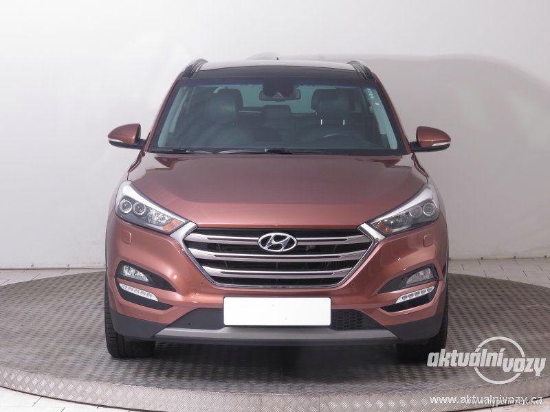 Hyundai Tucson 2.0, nafta, rok 2017, kůže - foto 16