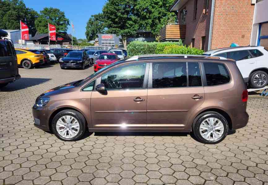 Volkswagen Touran 2.0 TDI Life DSG 103kw - foto 4