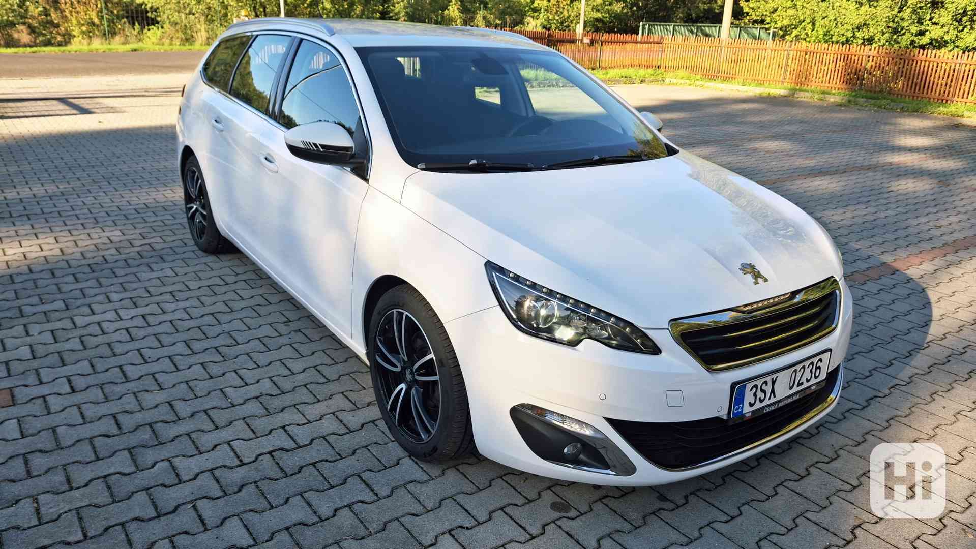 Peugeot 308 SW 1,6 bluehdi, 5,6l/100km - foto 1