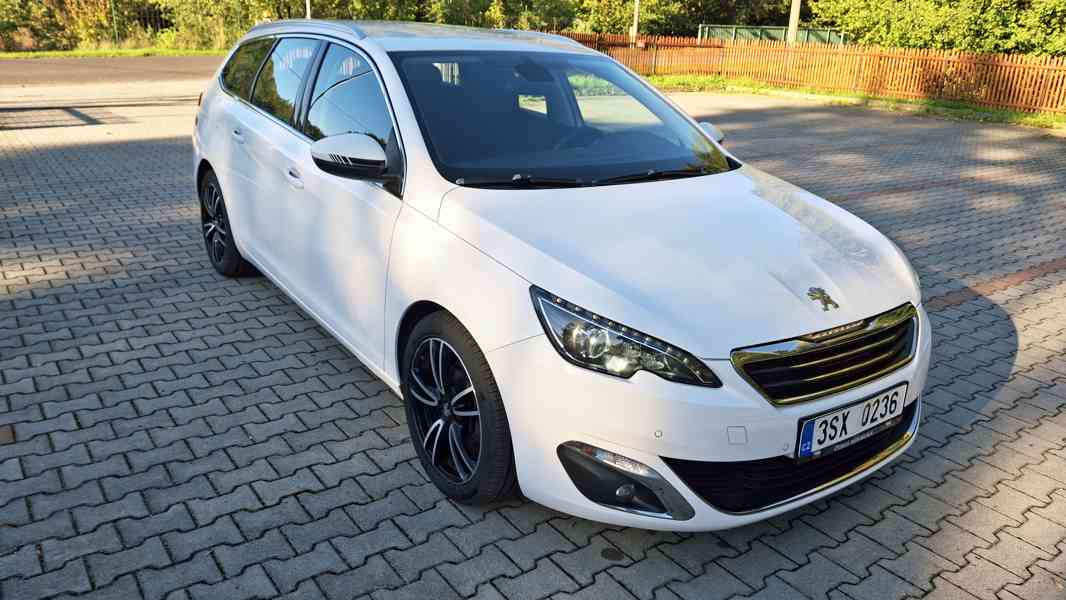 Peugeot 308 SW 1,6 bluehdi, 5,6l/100km - foto 1