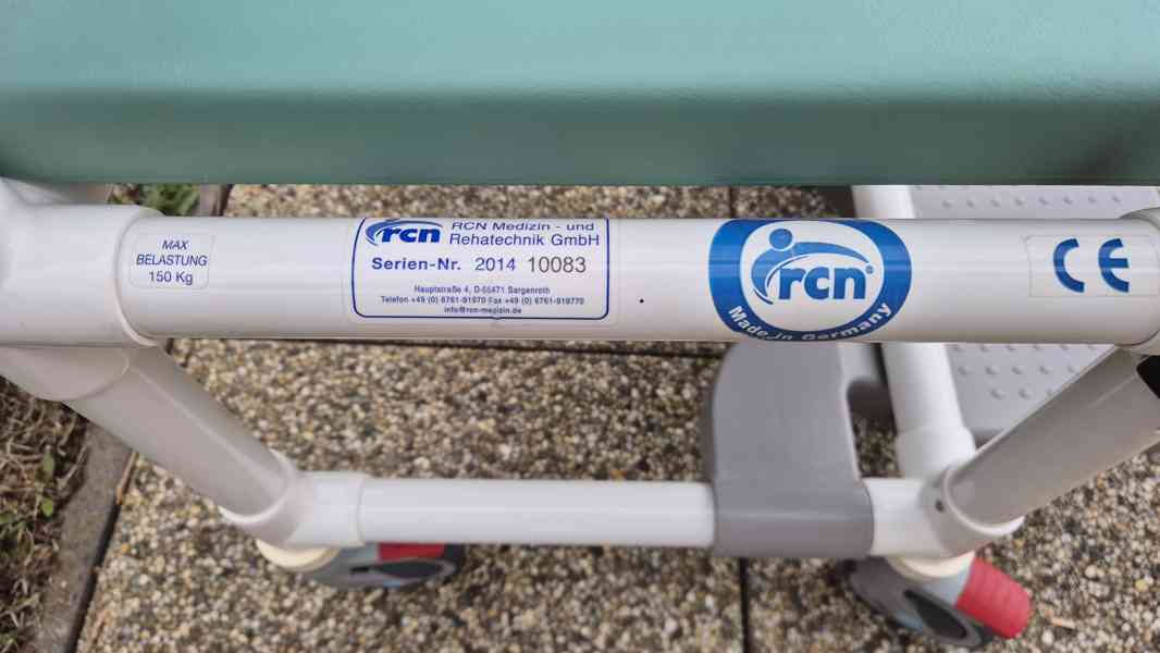 Luxusní multifunkční toaletní a sprchové křeslo RCN - foto 2